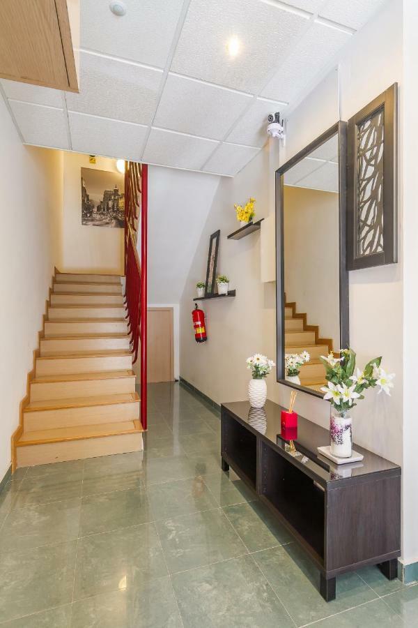 Affittacamere Ayz Javier Cabrini - Auto Check-in Property Madrid